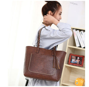 Adele Le Tote