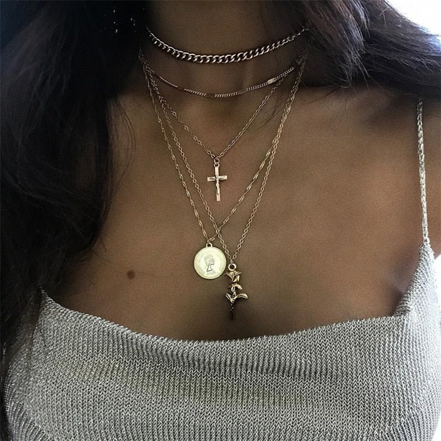 Gold Pendant Necklace
